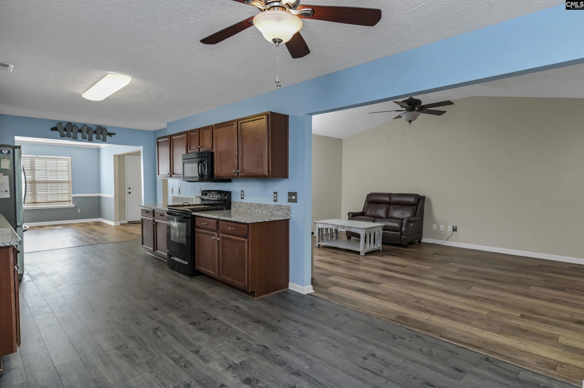 215 Sorrel Tree Drive  Photo 14