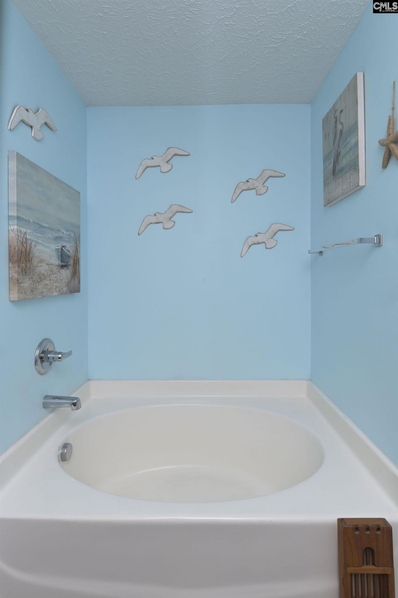 215 Sorrel Tree Drive  Photo 32