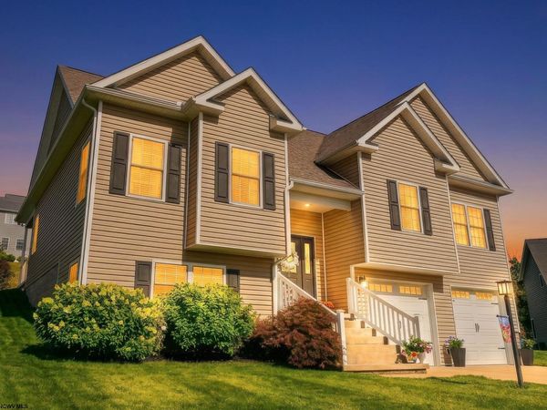 3 Zackquill Court, Morgantown, WV 26508