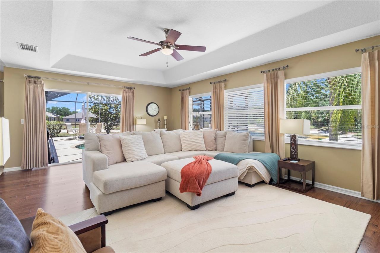 4541 33rd Court E, Bradenton, FL 34203 Photo