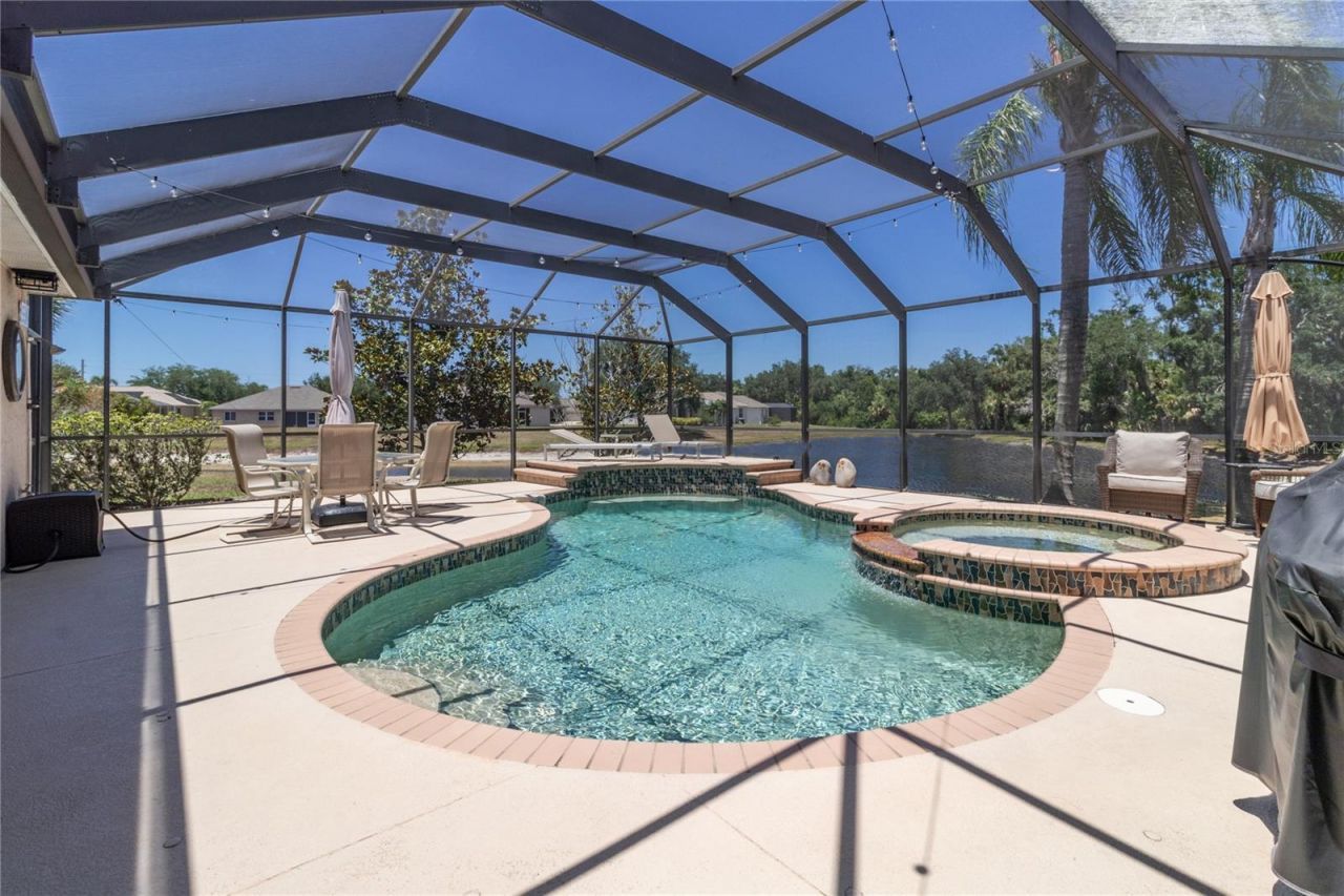 4541 33rd Court E, Bradenton, FL 34203 Photo