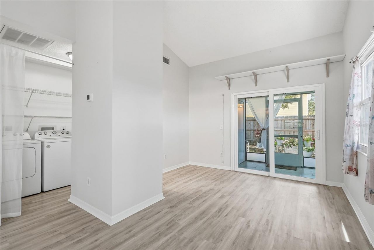 366 47th Avenue N, Unit 5, Saint Petersburg, FL 33703 Photo