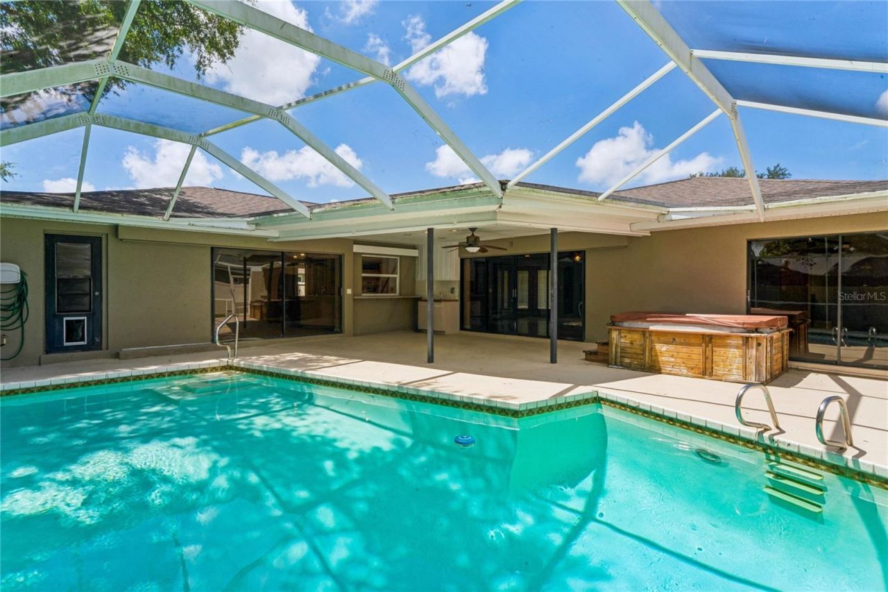 3133 Sandy Ridge Drive , Clearwater, FL 33761 Photo