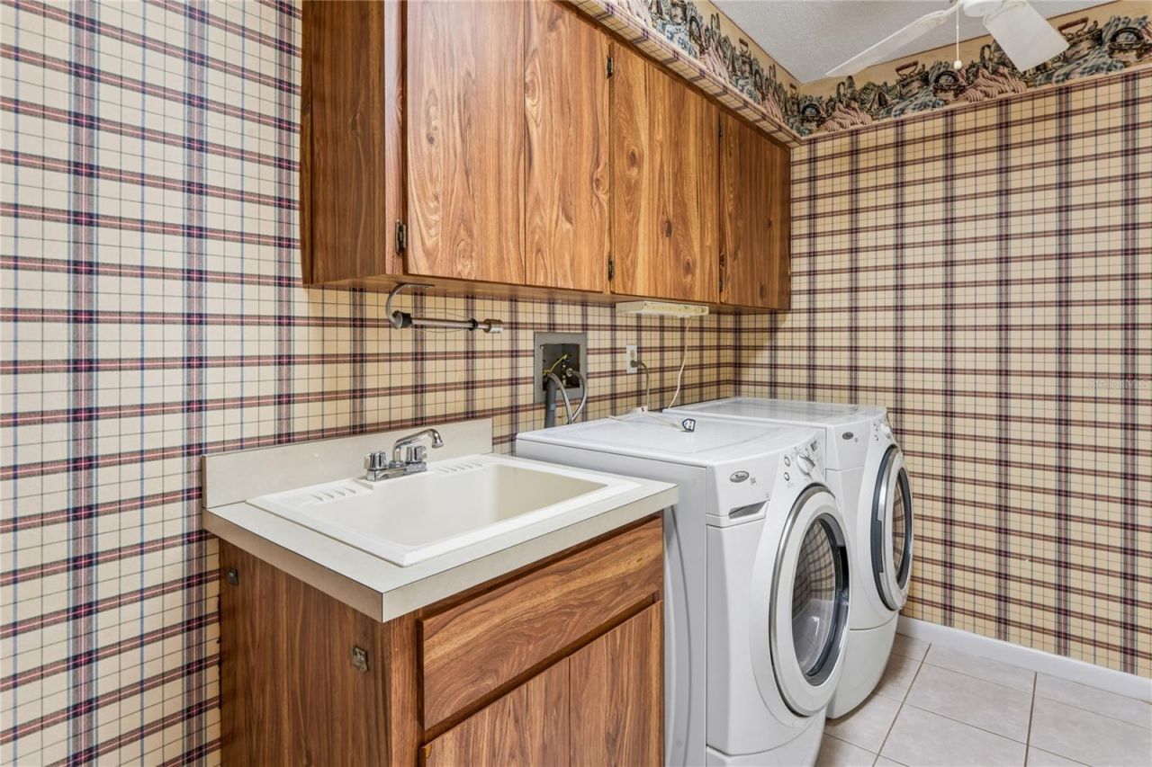 3133 Sandy Ridge Drive , Clearwater, FL 33761 Photo
