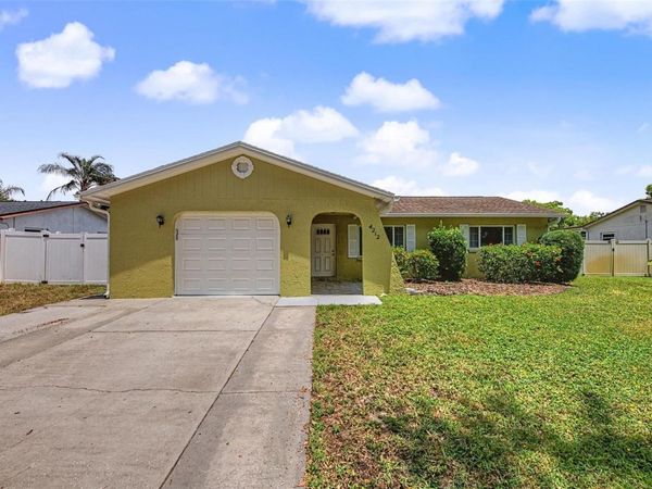 4212 GRAY SQUIRREL LANE, NEW PORT RICHEY, FL 34653