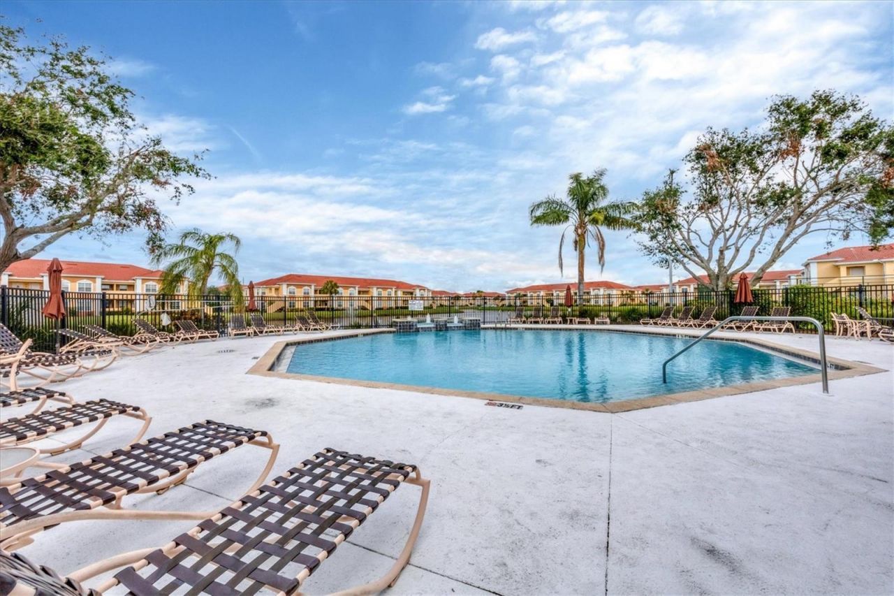 1015 Villagio Circle , Unit 202, Sarasota, FL 34237 Photo