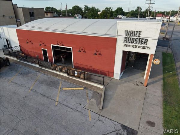 113 W Jackson Street , Sparta, IL 62286