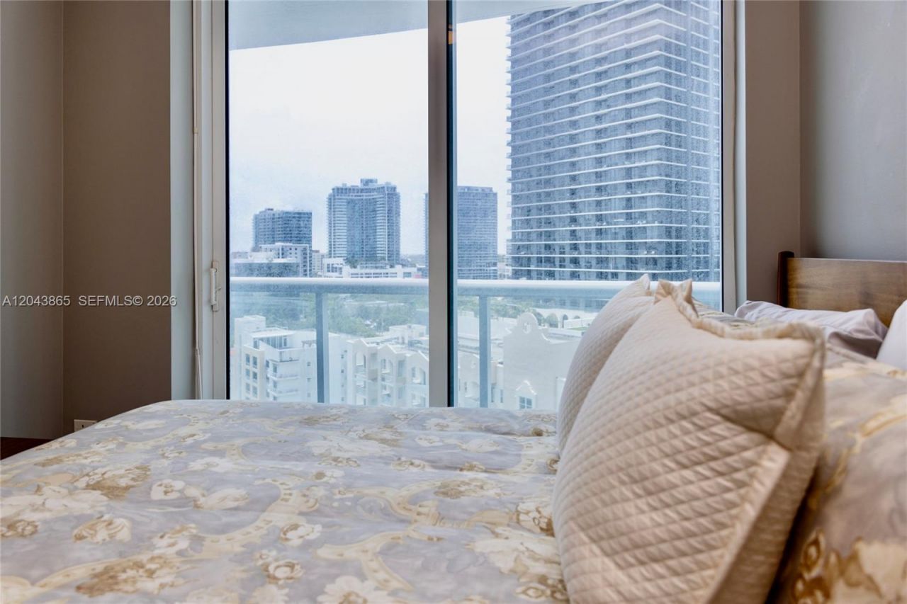 480 NE 30th St , Unit 1507, Miami, FL 33137 Photo