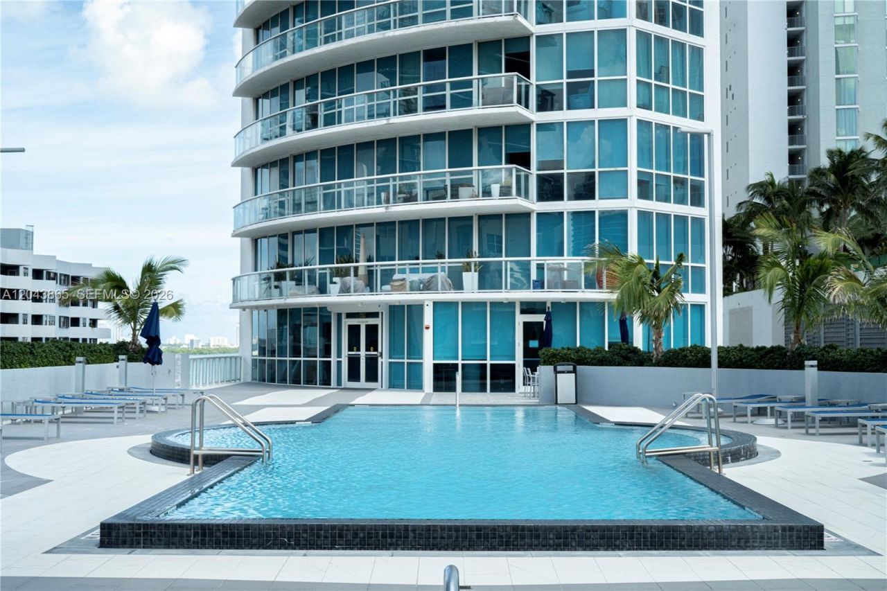 480 NE 30th St , Unit 1507, Miami, FL 33137 Photo