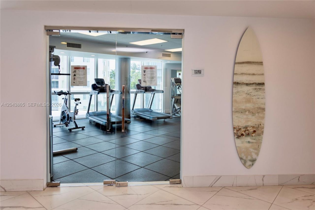 480 NE 30th St , Unit 1507, Miami, FL 33137 Photo