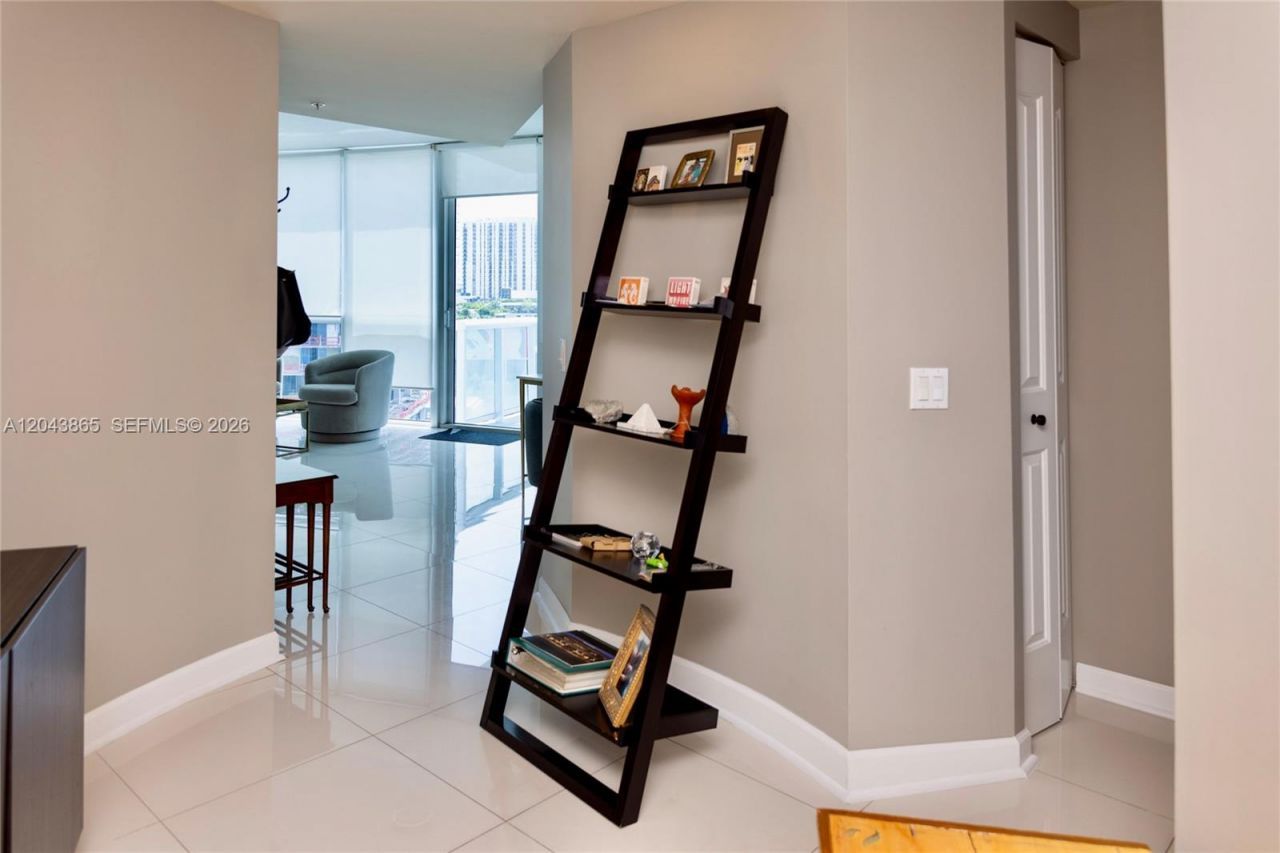 480 NE 30th St , Unit 1507, Miami, FL 33137 Photo