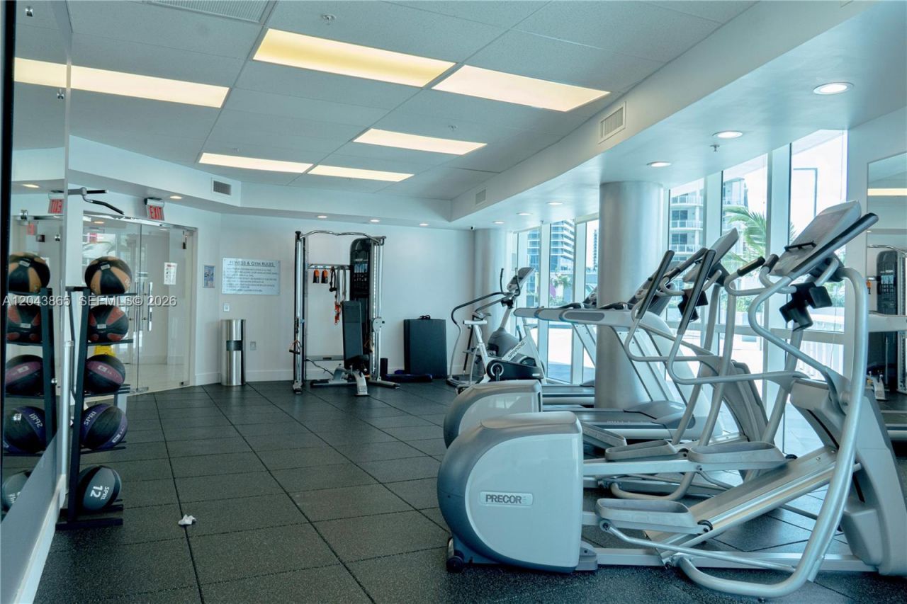 480 NE 30th St , Unit 1507, Miami, FL 33137 Photo