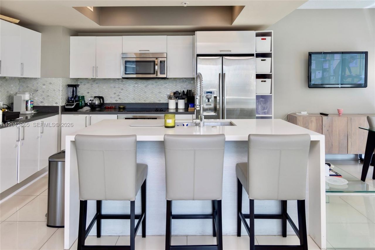 480 NE 30th St , Unit 1507, Miami, FL 33137 Photo