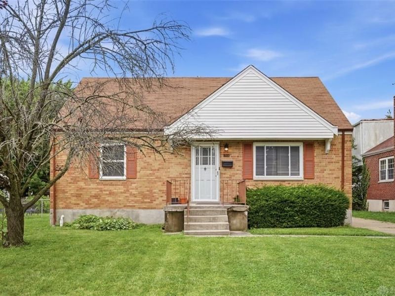 1906 Acorn Drive, Cincinnati, OH 45231 Photo 2