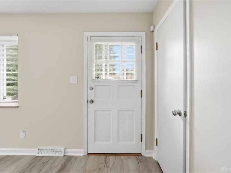 1906 Acorn Drive, Cincinnati, OH 45231 Photo 6