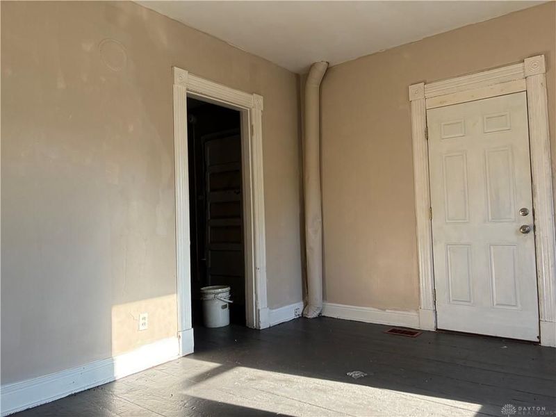 569 Corwin Street, Dayton, OH 45410 Photo 3