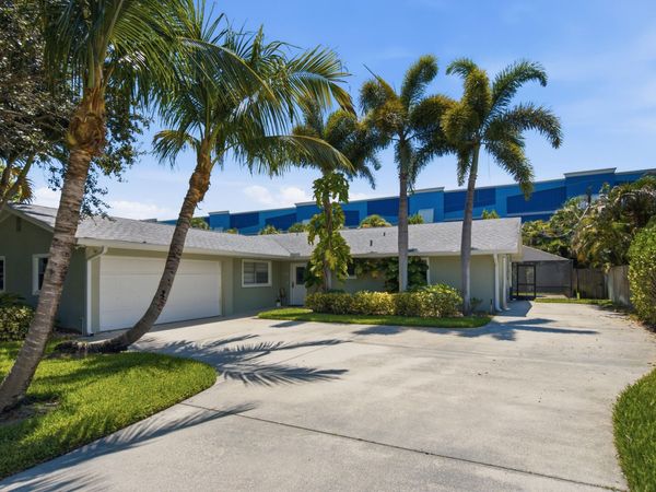 4796 SE Manatee Terrace, Stuart, FL 34997