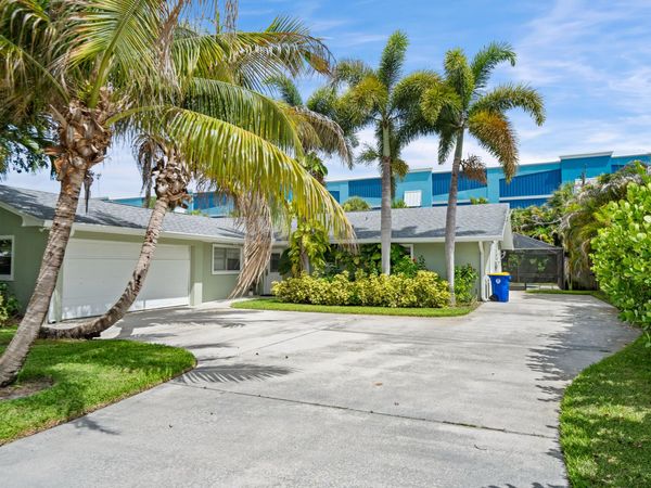 4796 SE Manatee Terrace, Stuart, FL 34997