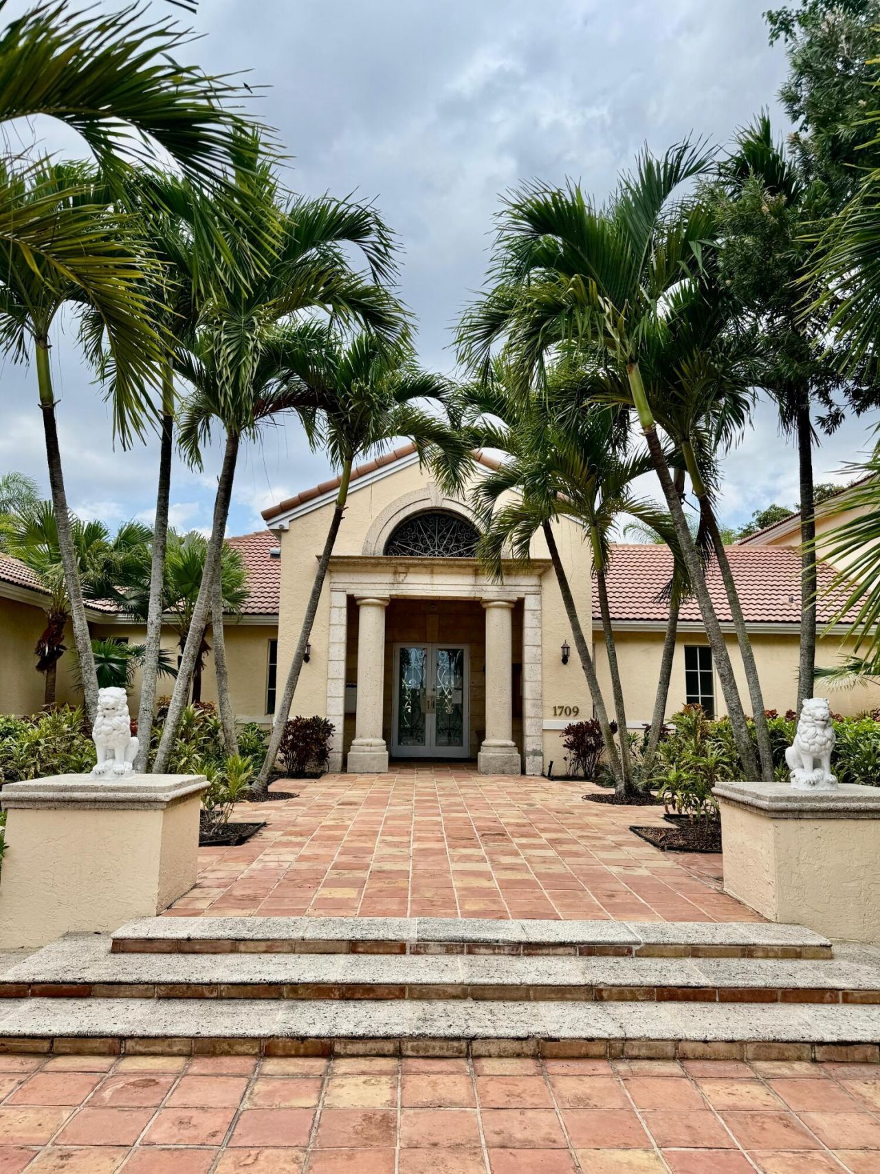 1739 Village Boulevard, Unit 101, West Palm Beach, FL 33409 Photo