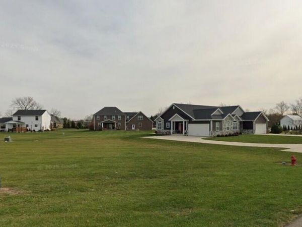 230 Main , New Knoxville, OH 45871