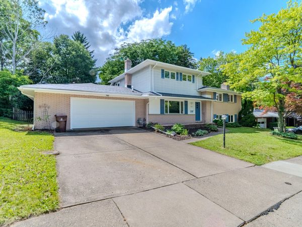 1943 Ivywood Drive, Ann Arbor, MI 48103