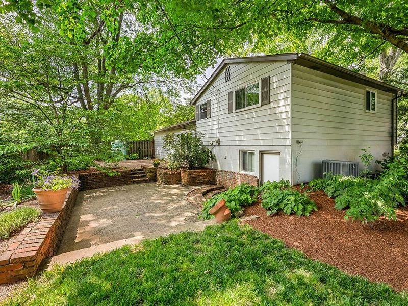 295 Allview Road, Westerville, OH 43081 Photo 3