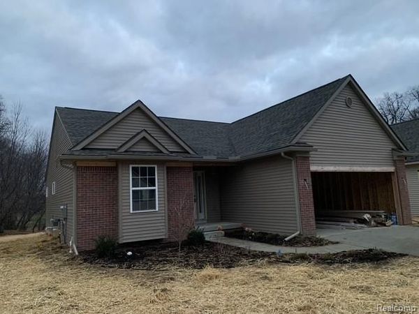 11481 Hidden Oaks Drive, Vienna Twp, MI 48420