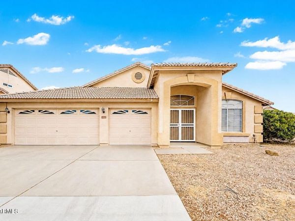 1462 E ERIE Street, Chandler, AZ 85225