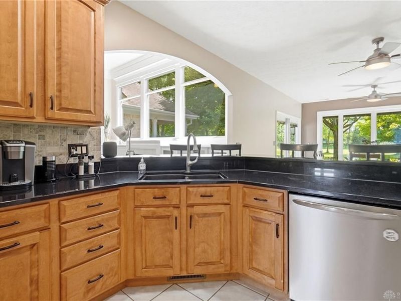 1360 Courtyard Place, Centerville, OH 45458 Photo 18