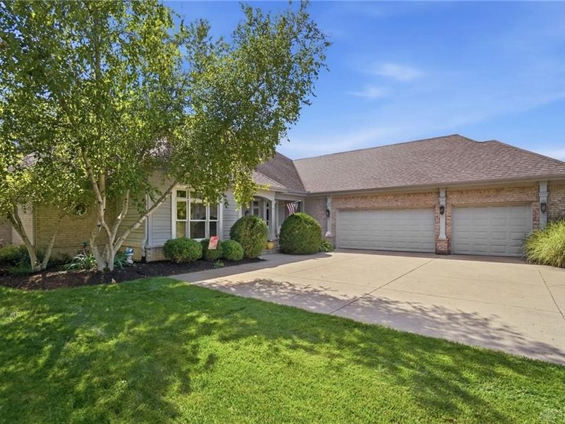 1360 Courtyard Place, Centerville, OH 45458 Photo 2