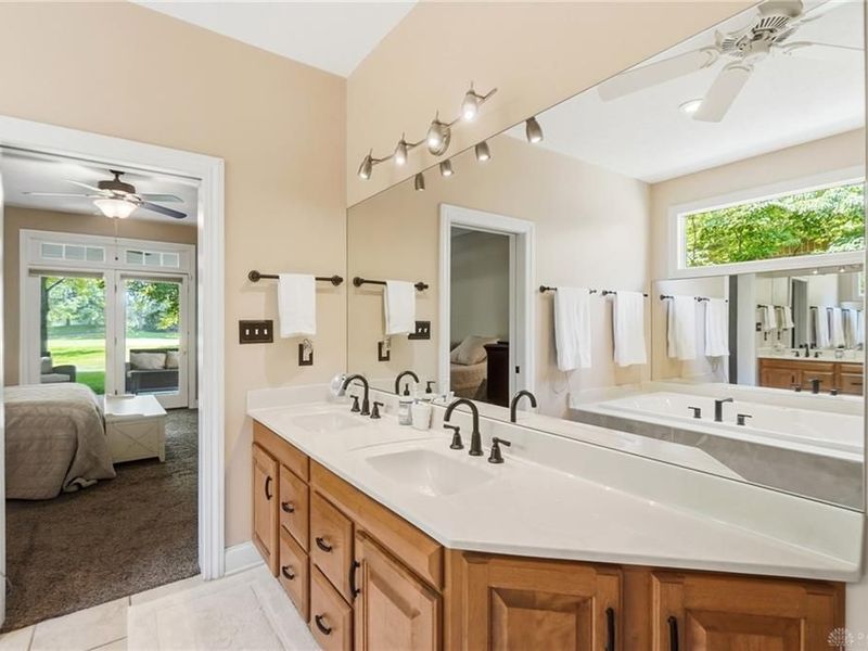 1360 Courtyard Place, Centerville, OH 45458 Photo 41