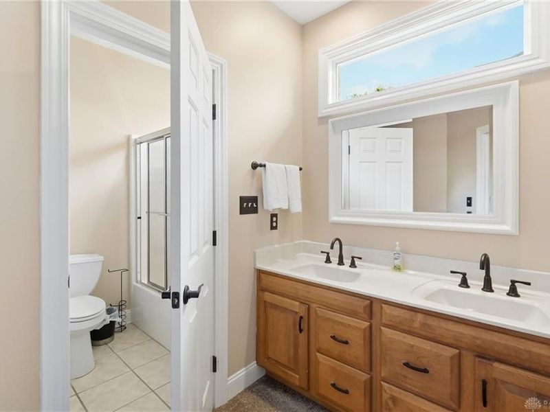 1360 Courtyard Place, Centerville, OH 45458 Photo 45