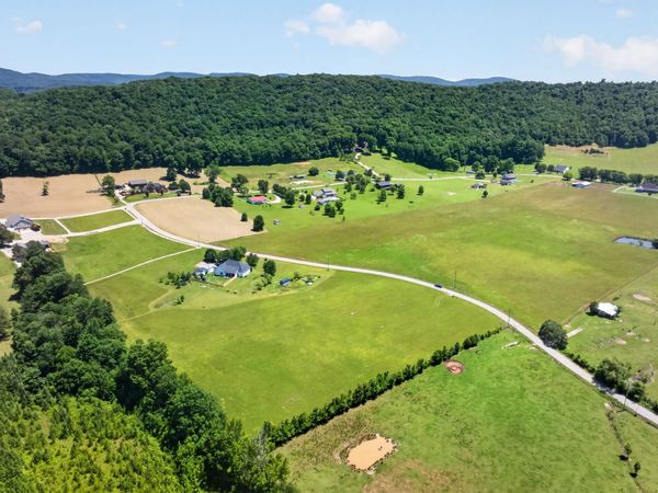 301 Rolling Meadows Lane , Rickman, TN 38580