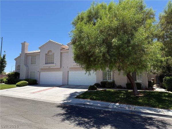 517 Crumpler Place, Henderson, NV 89052