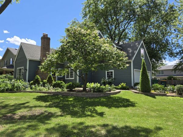 318 Seafarer Drive , Third Lake, IL 60030