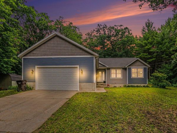 4260 Obenauf Road, Twin Lake, MI 49457