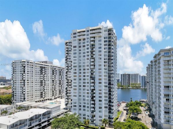 2750 NE 183rd St , Unit 2410, Aventura, FL 33160