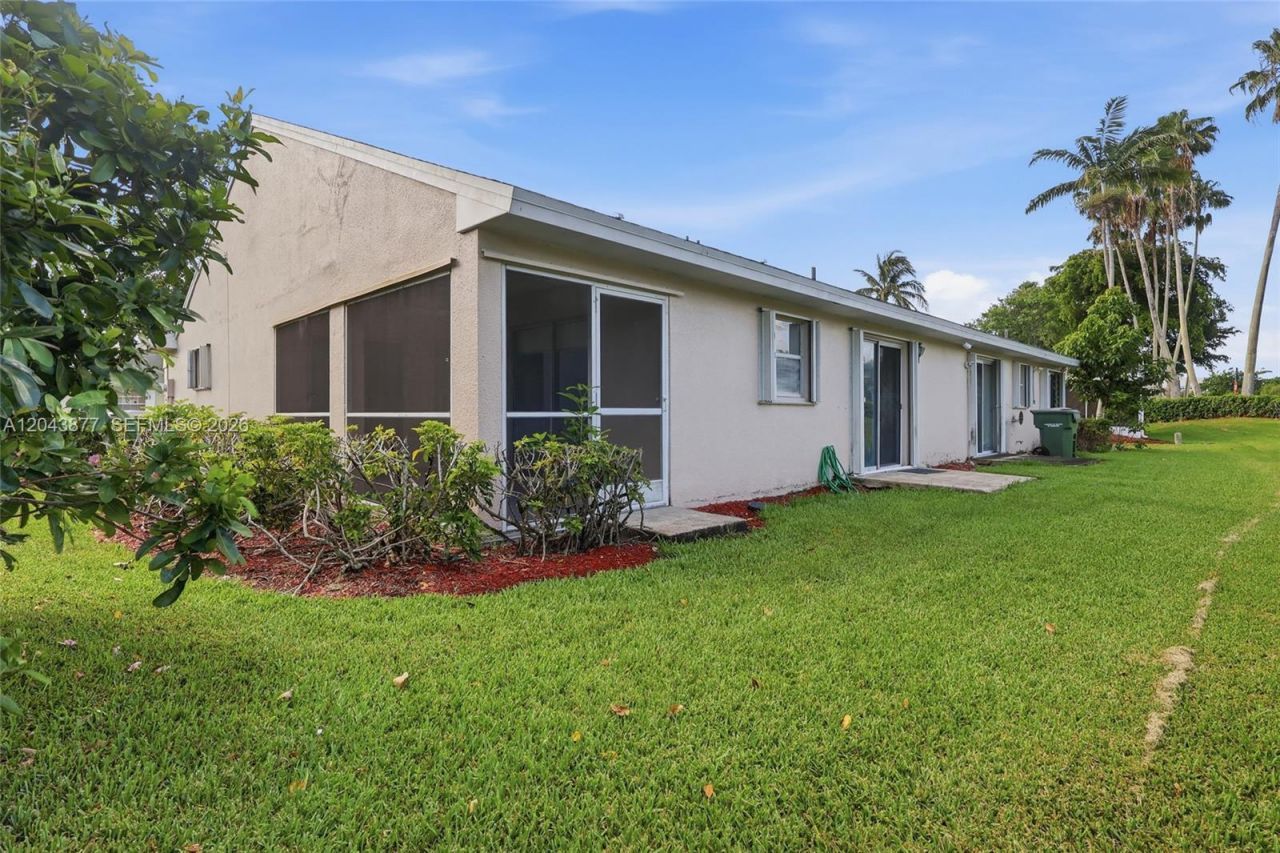 1855 SE 6th Ct, Homestead, FL 33033 Photo