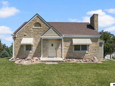 6002 W Adams Street, Lincoln, NE 68524