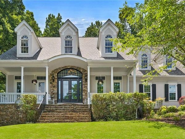 9140 Nesbit Lakes Drive, Alpharetta, GA 30022
