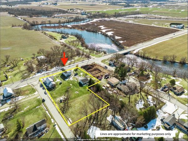 W1580 US HWY 151, Chilton, WI 53014