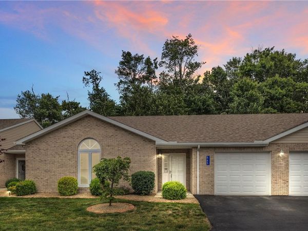 565 Sunview Cir, Latrobe, PA 15650