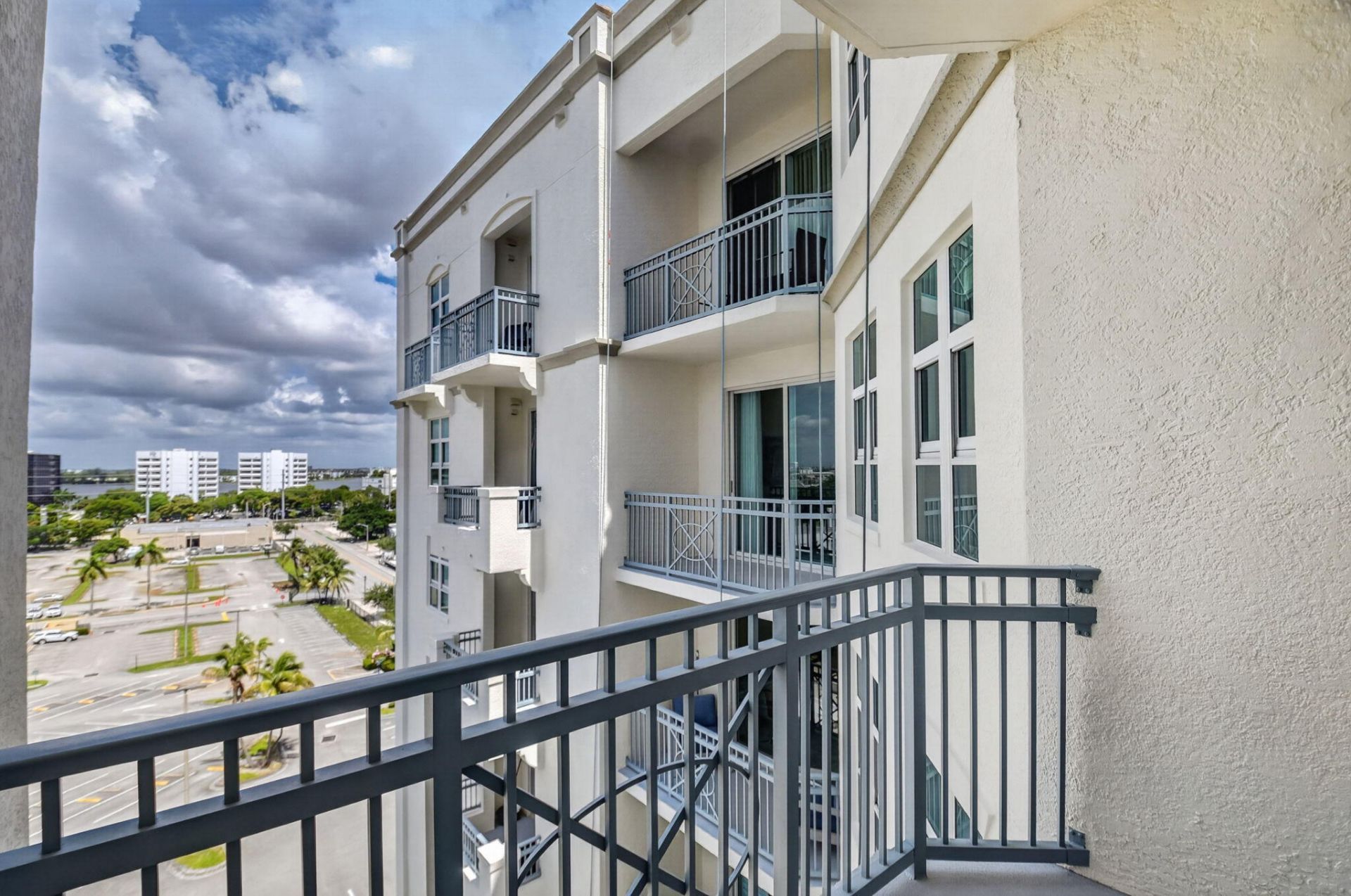 403 S Sapodilla Avenue, Unit 706, West Palm Beach, FL 33401 Photo