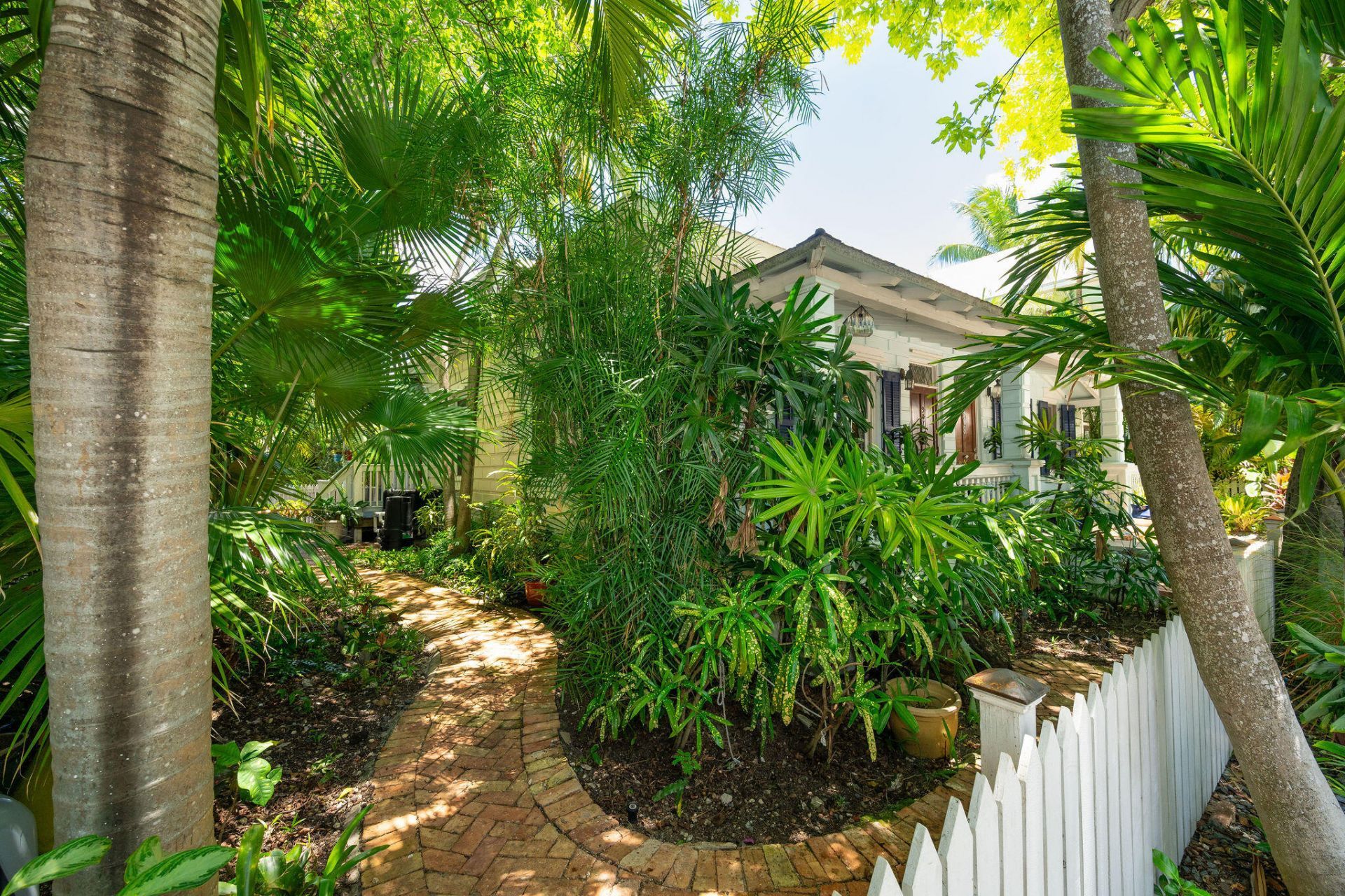 907 United Street, Key West, FL 33040 Photo