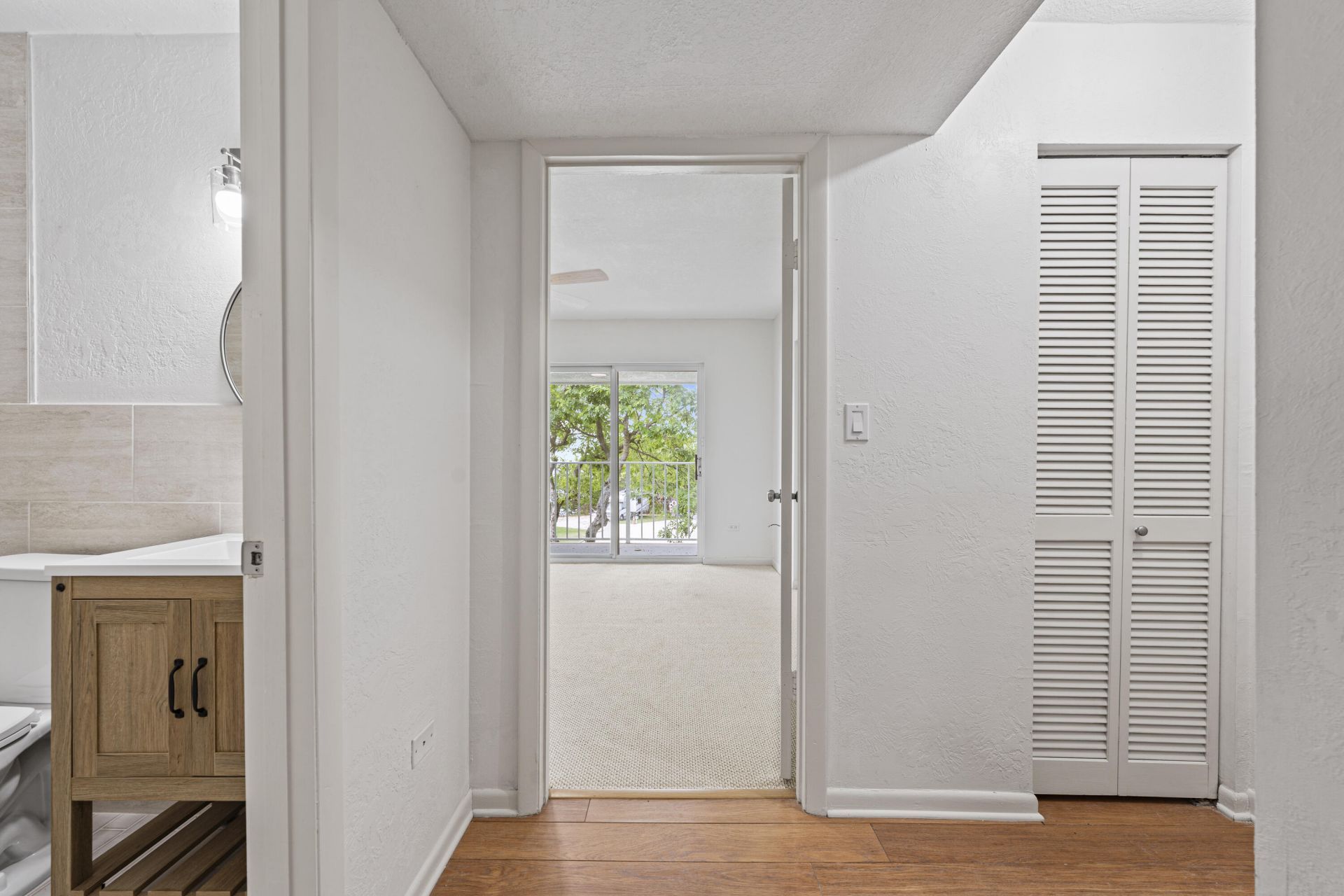 92550 Overseas Highway, Unit APT 214, Tavernier, FL 33070 Photo