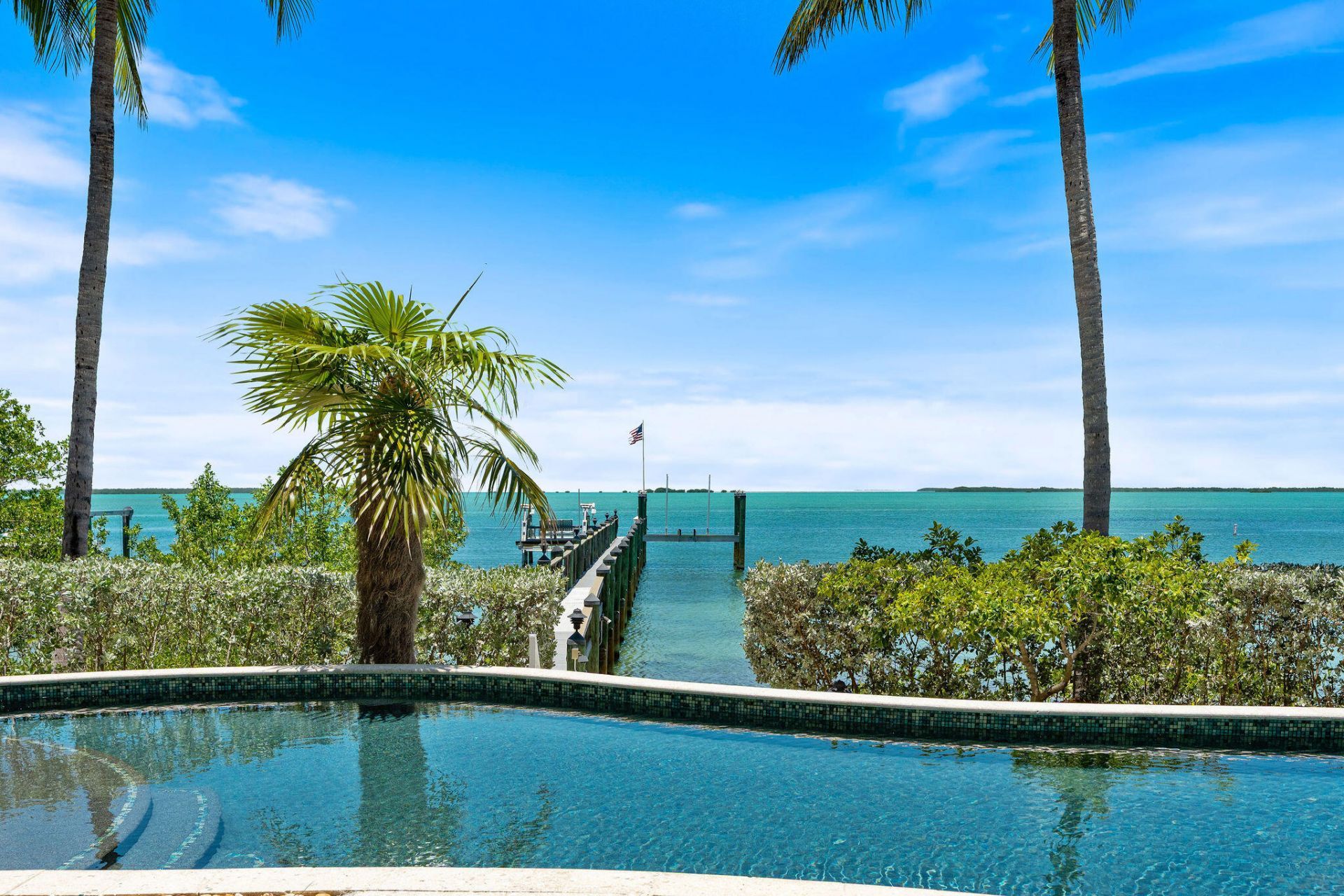 104 Coastal Drive, Key Largo, FL 33037 Photo