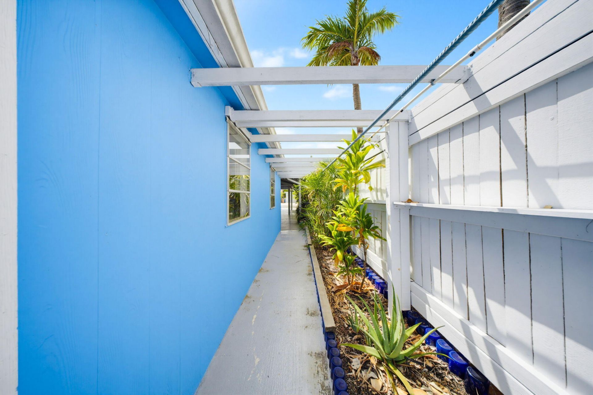 87 Sirius Lane, Geiger, FL 33040 Photo