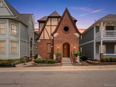 3875 Andover Avenue, Auburn Hills, MI 48326