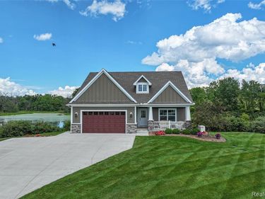 4800 Chestnut Springs Drive, Genoa Twp, MI 48843