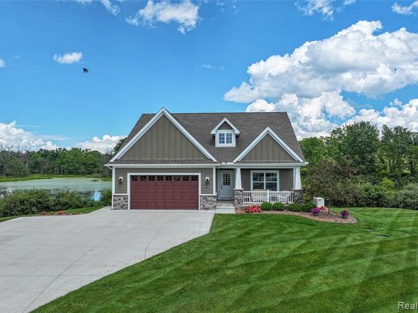 4800 Chestnut Springs Drive, Genoa Twp, MI 48843